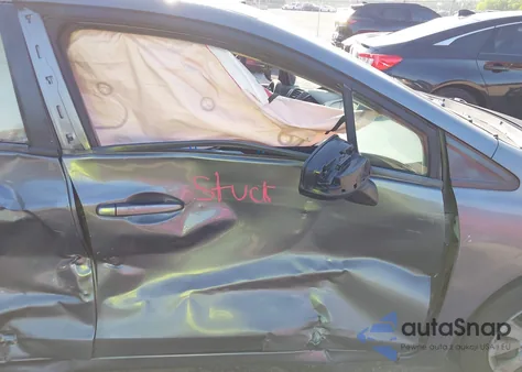 2012 Honda Civic Lx z USA, uszkodzony, nr VIN 19XFB2F51CE012558